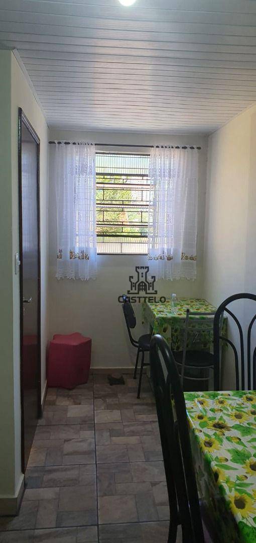 Casa à venda com 11 quartos, 140m² - Foto 16