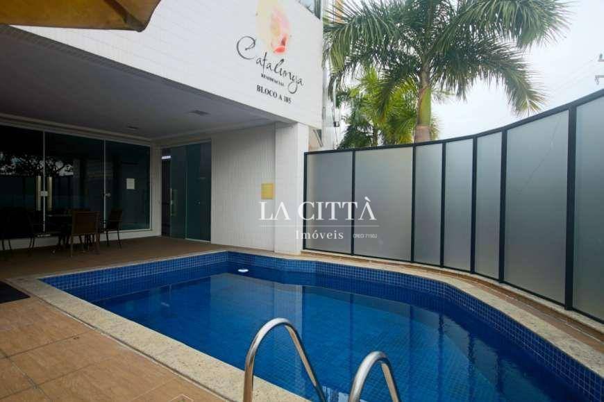 Apartamento à venda com 2 quartos, 60m² - Foto 2
