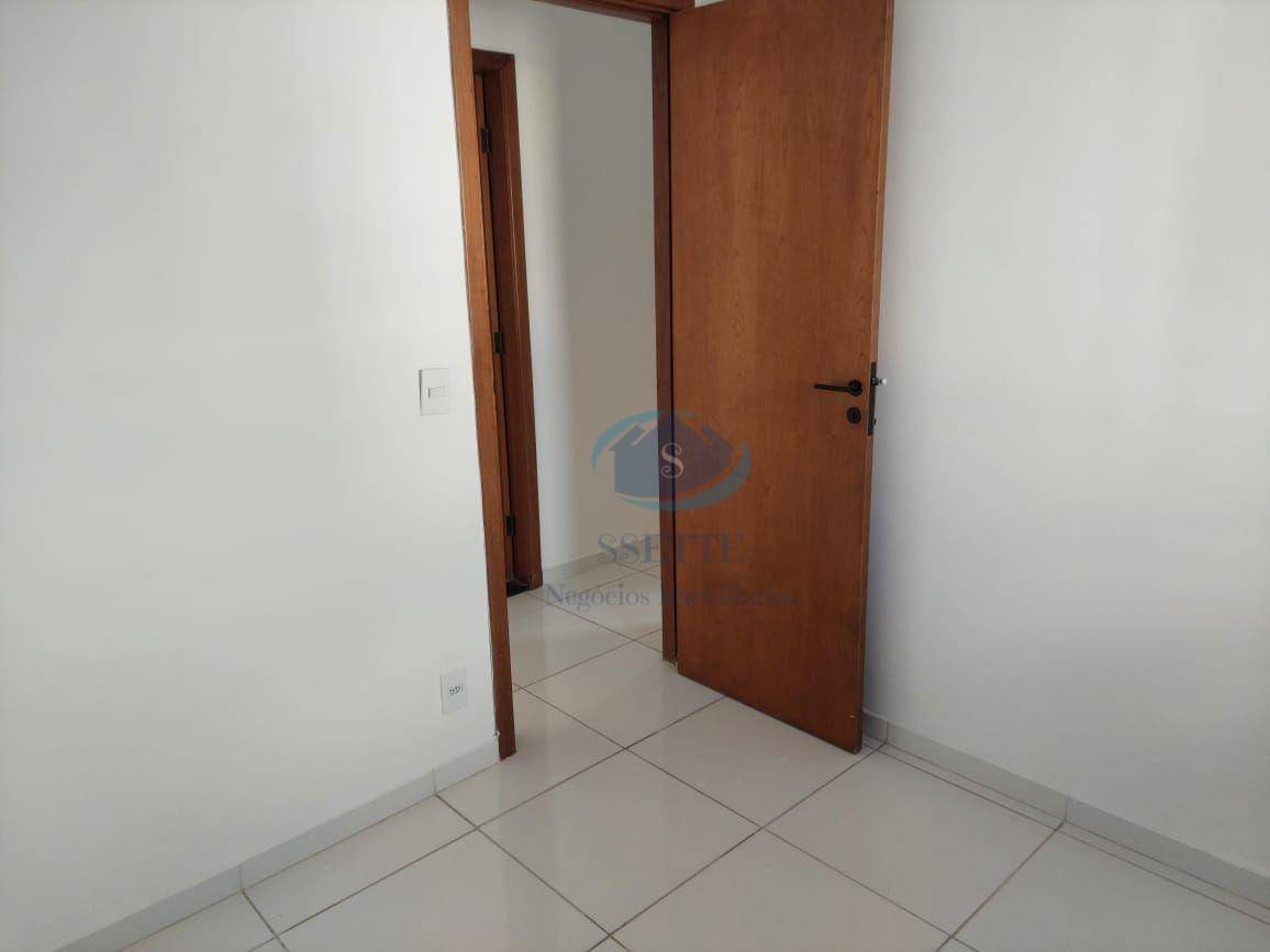 Apartamento para alugar com 3 quartos, 72m² - Foto 7