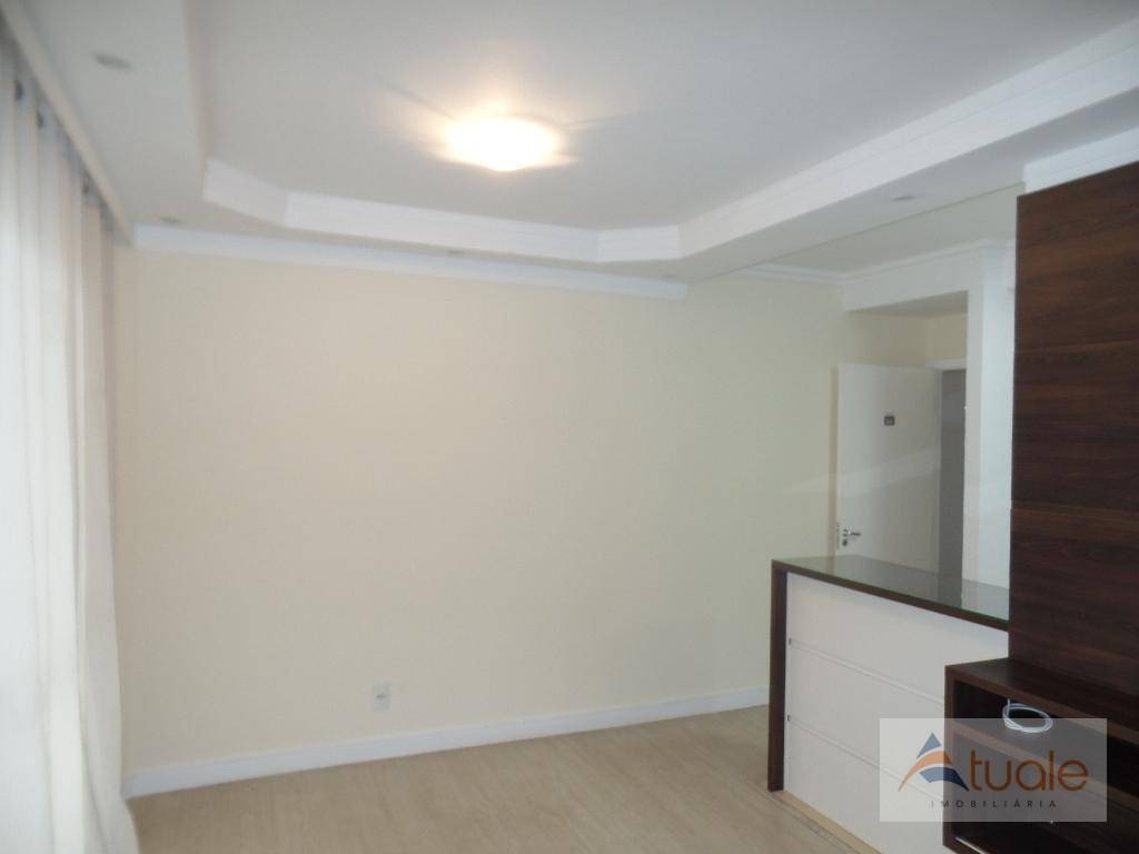 Apartamento para alugar com 2 quartos, 55m² - Foto 6