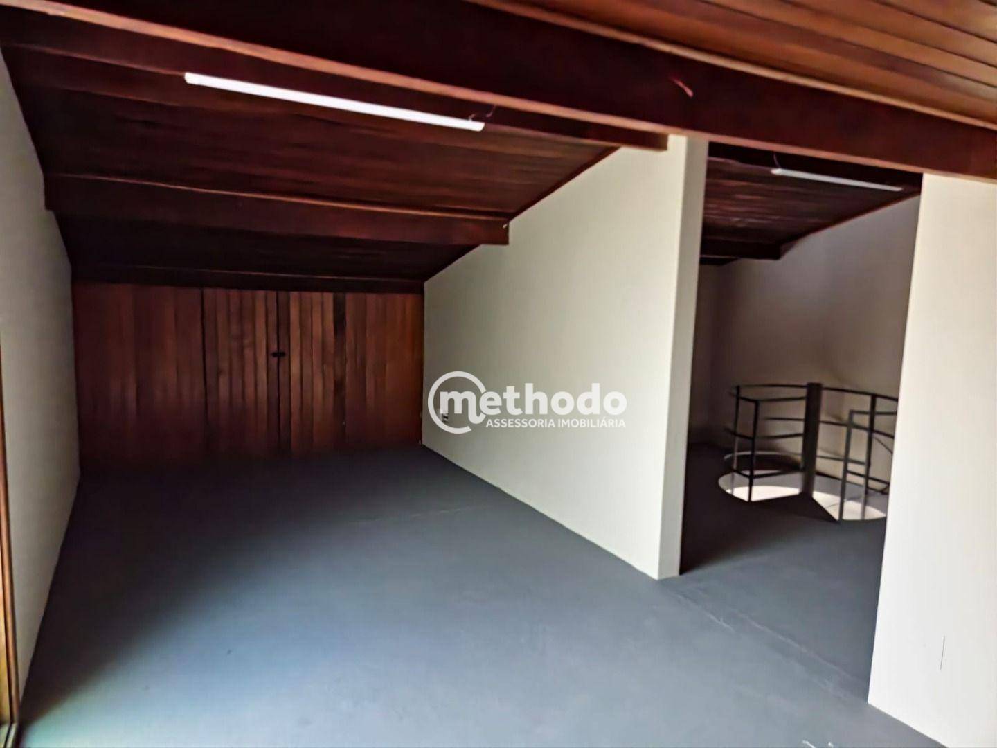 Casa à venda com 5 quartos, 346m² - Foto 2