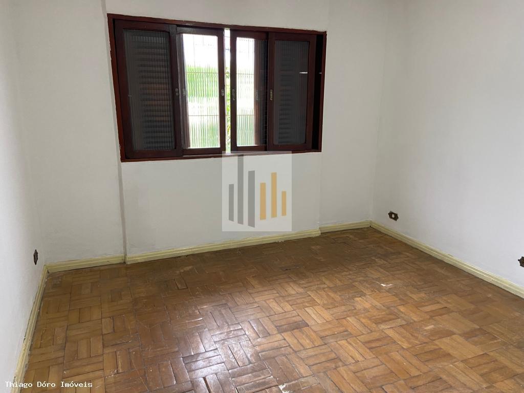 Casa à venda com 2 quartos, 500m² - Foto 7