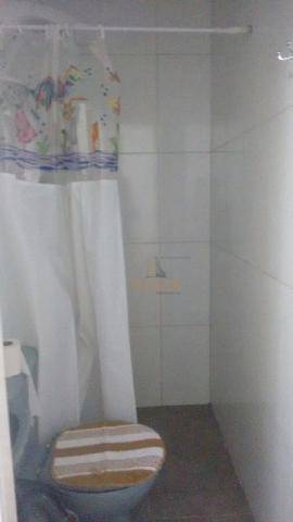 Sobrado à venda com 4 quartos, 180m² - Foto 3