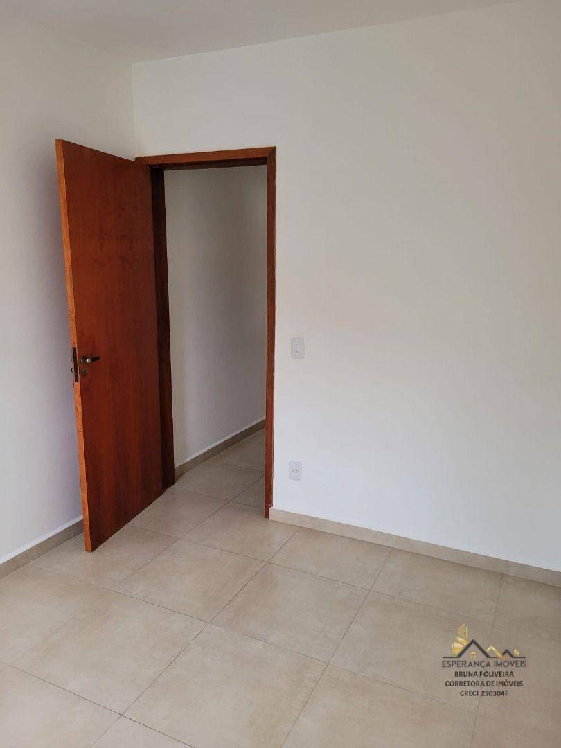 Apartamento à venda com 2 quartos, 55m² - Foto 2