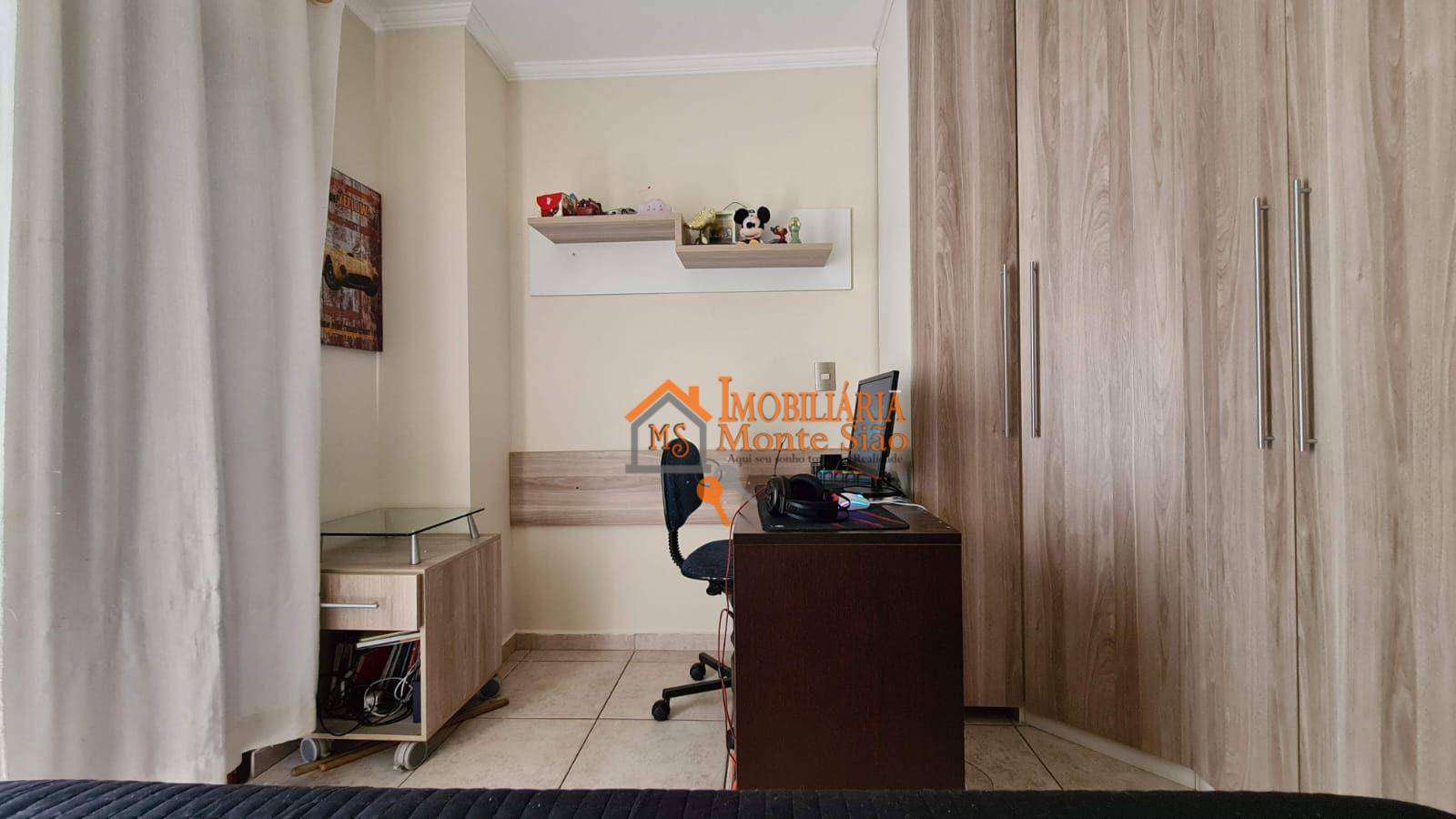 Sobrado à venda com 4 quartos, 200m² - Foto 11