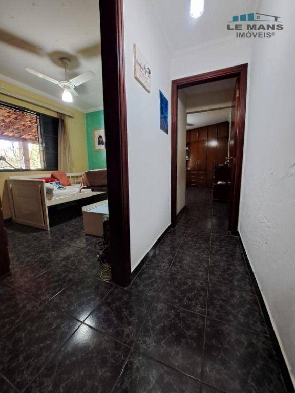 Chácara à venda com 9 quartos, 1500m² - Foto 51