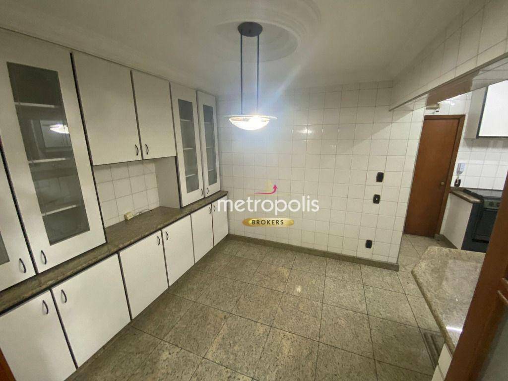 Apartamento à venda com 3 quartos, 150m² - Foto 4