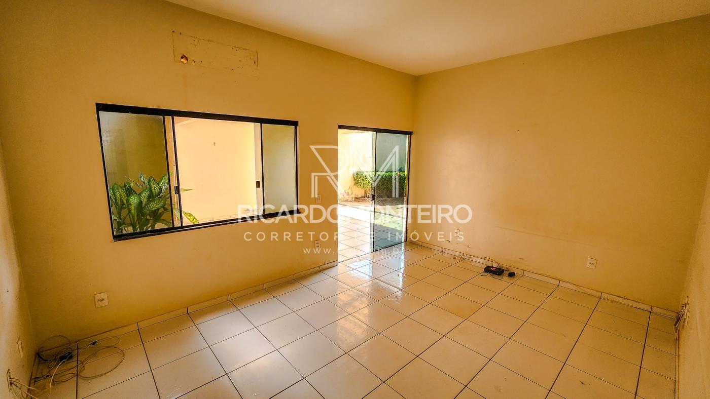 Casa à venda com 3 quartos, 450m² - Foto 4