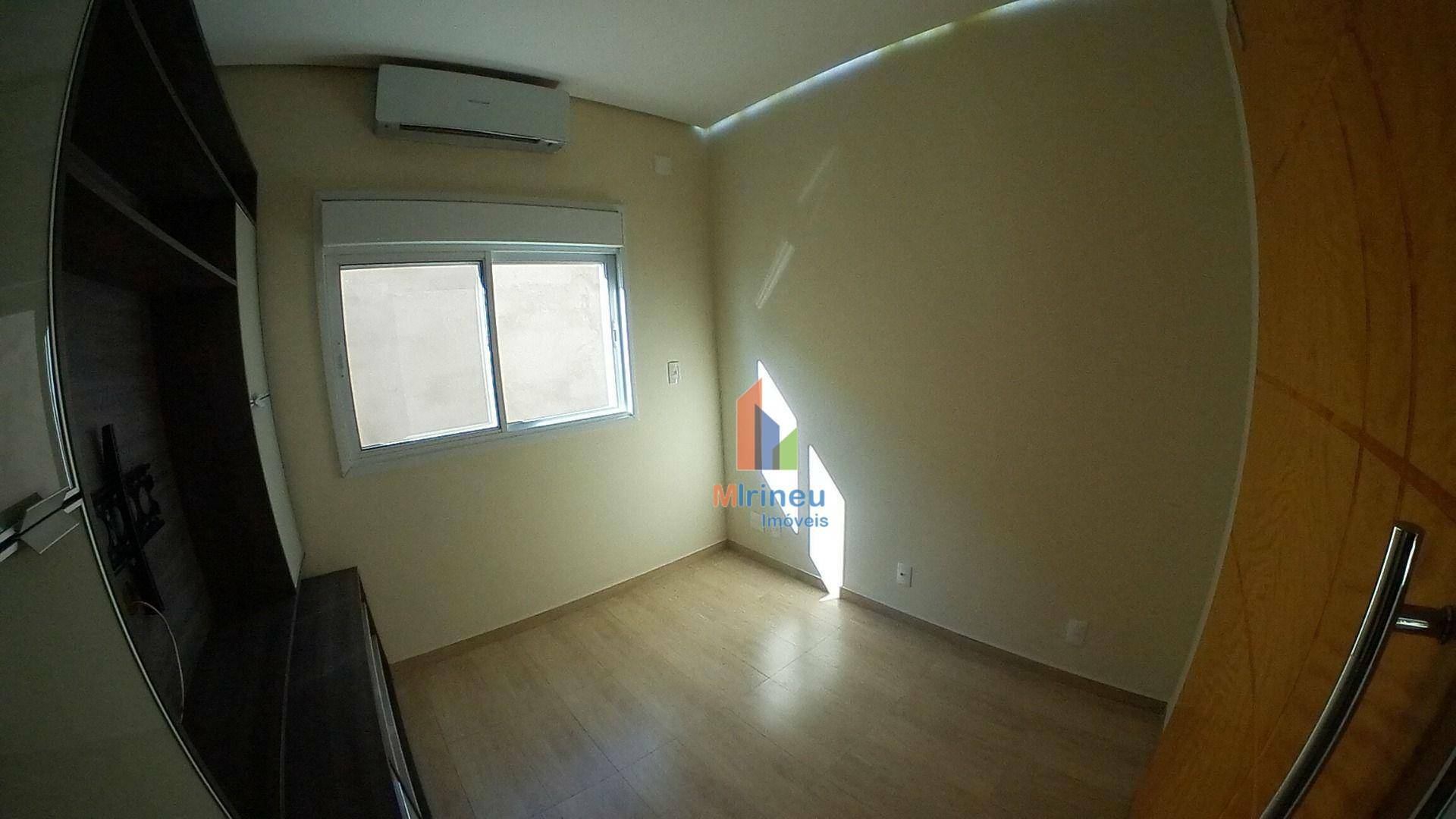 Casa de Condomínio à venda com 4 quartos, 205m² - Foto 22