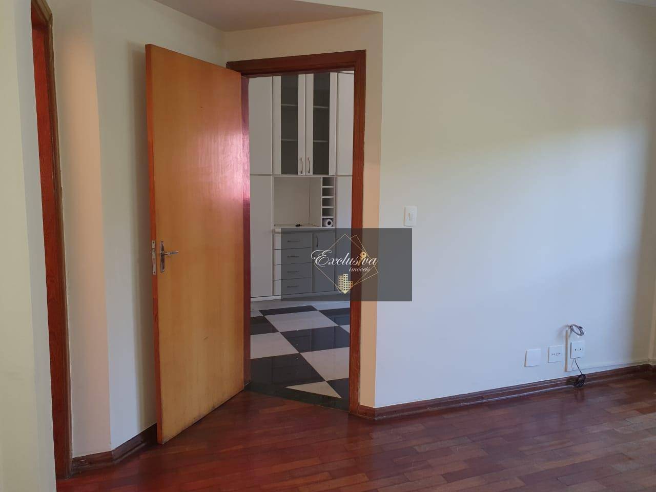 Apartamento à venda com 3 quartos, 79m² - Foto 9