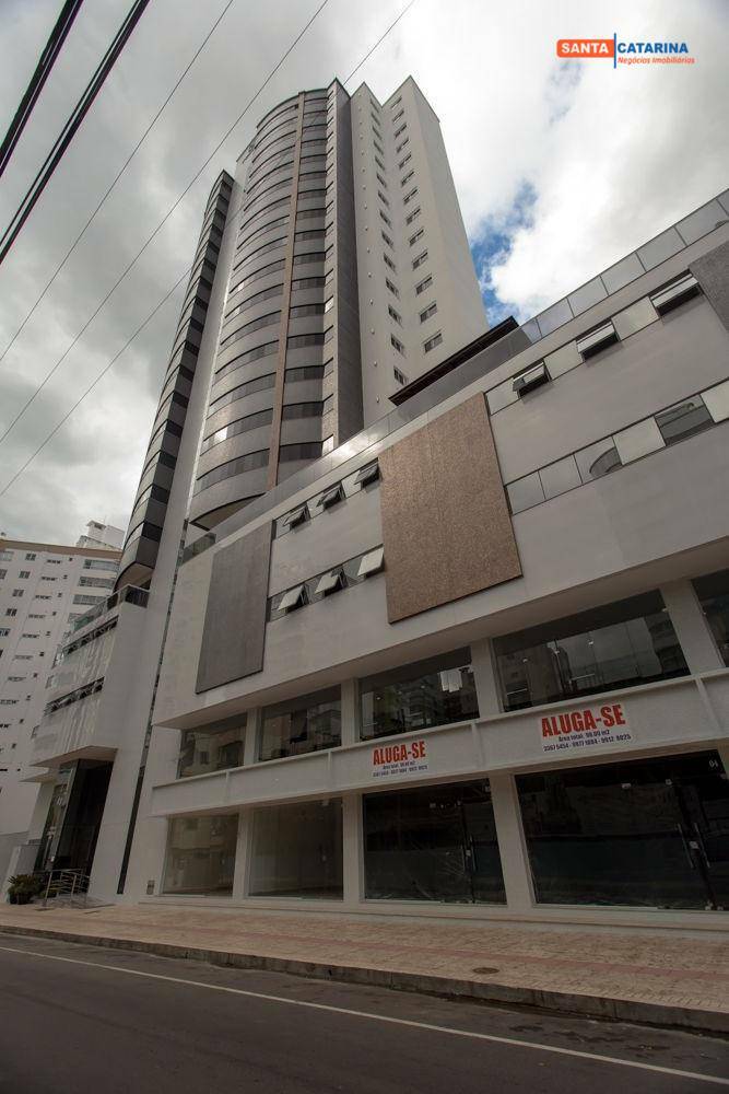 Apartamento à venda com 4 quartos, 150m² - Foto 18