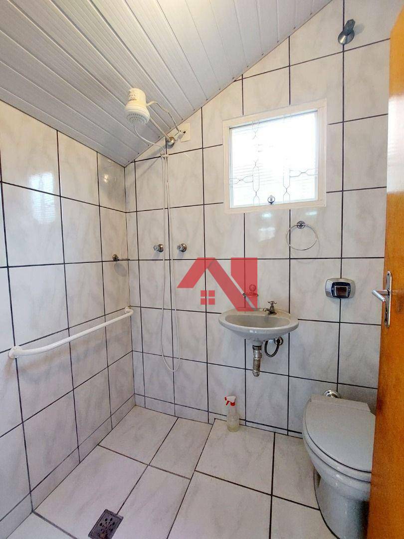 Casa à venda com 3 quartos, 247m² - Foto 5