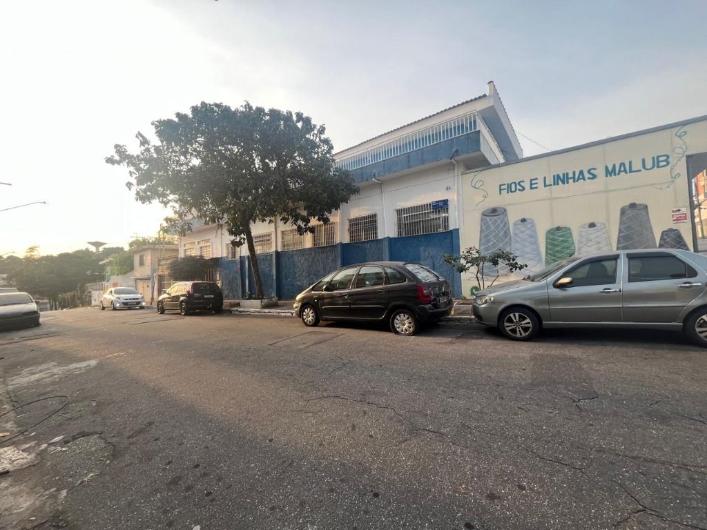 Sobrado à venda com 3 quartos, 200m² - Foto 29