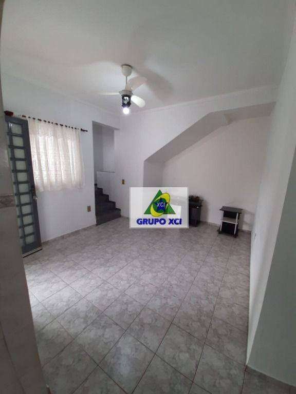 Casa à venda e aluguel com 3 quartos, 140m² - Foto 27