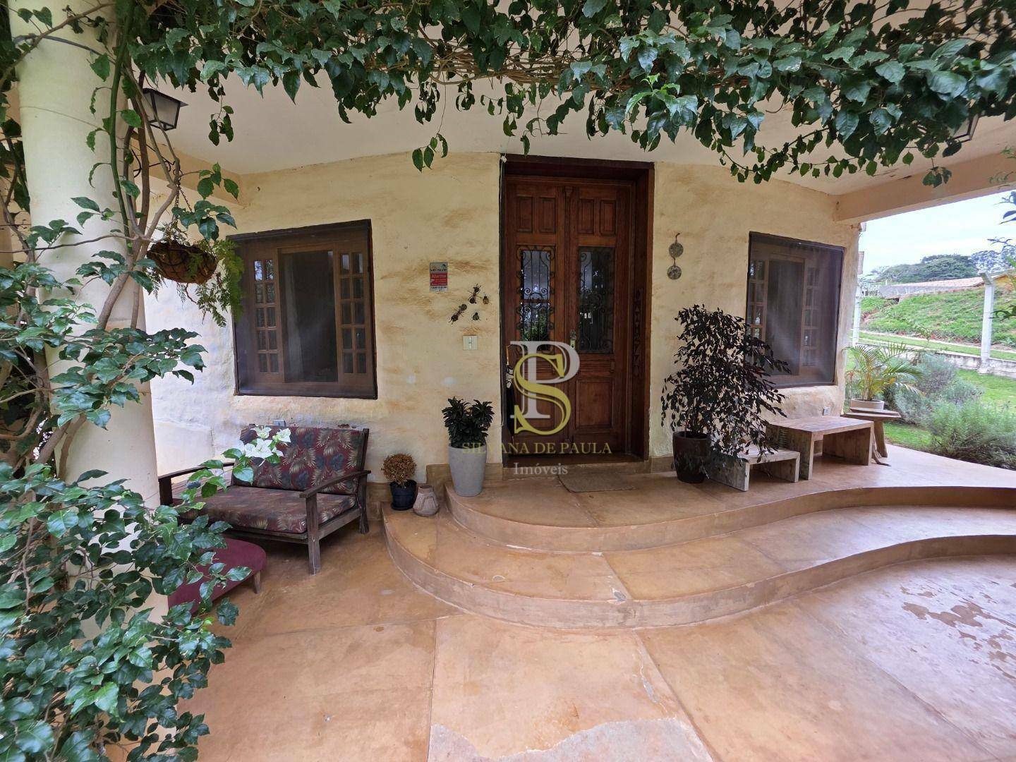 Casa à venda com 3 quartos, 176m² - Foto 8