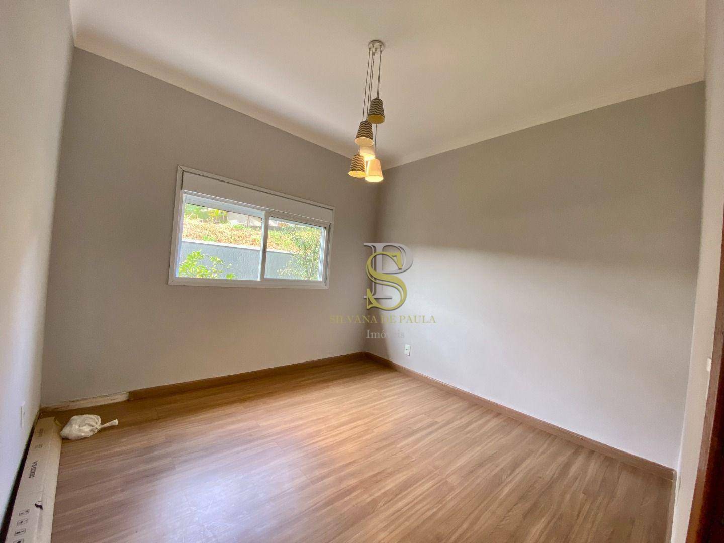 Casa de Condomínio para alugar com 3 quartos, 245m² - Foto 12