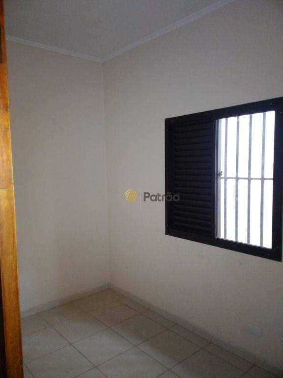 Sobrado à venda e aluguel com 3 quartos, 250m² - Foto 12