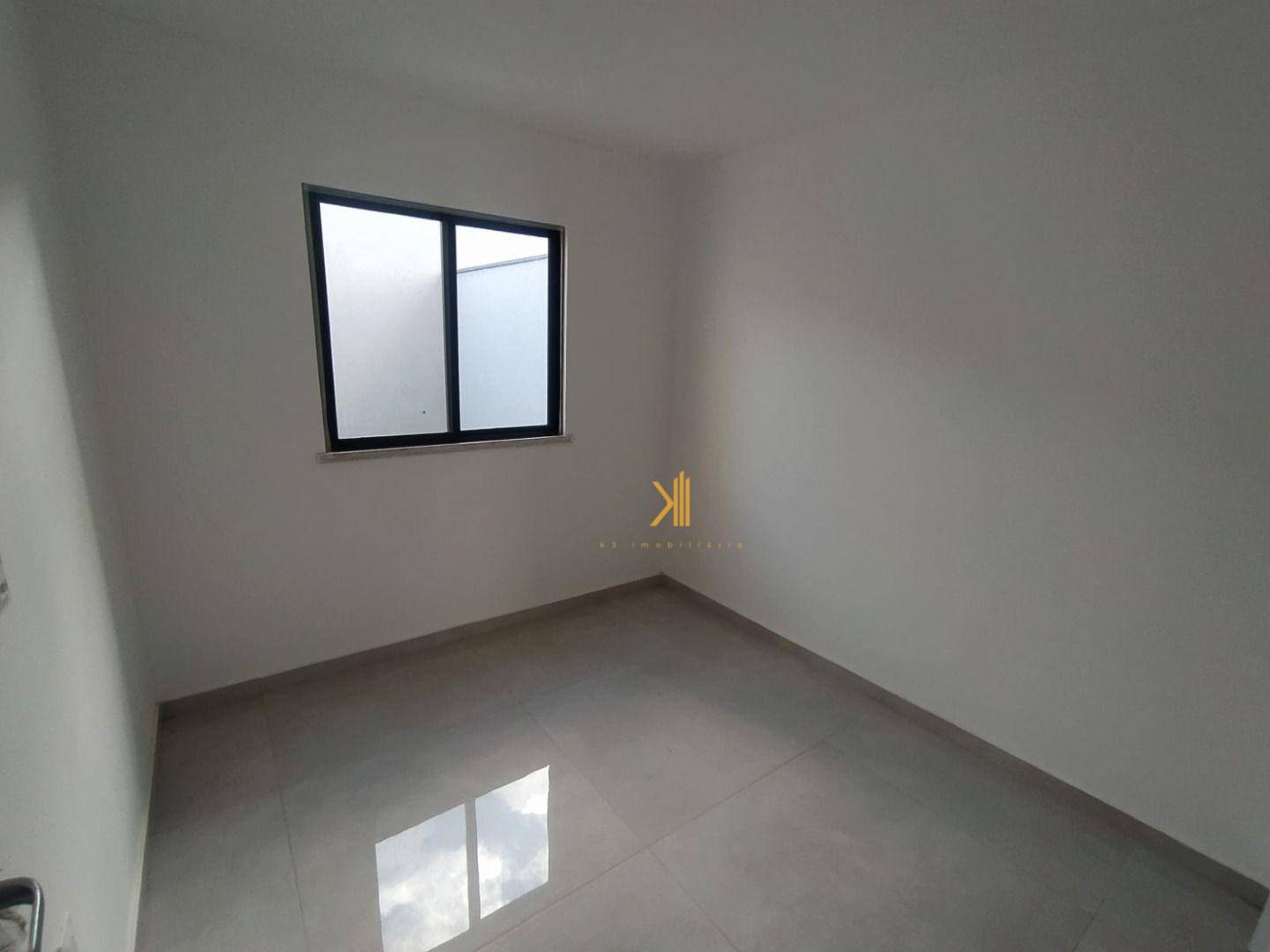 Casa à venda com 3 quartos, 100m² - Foto 7