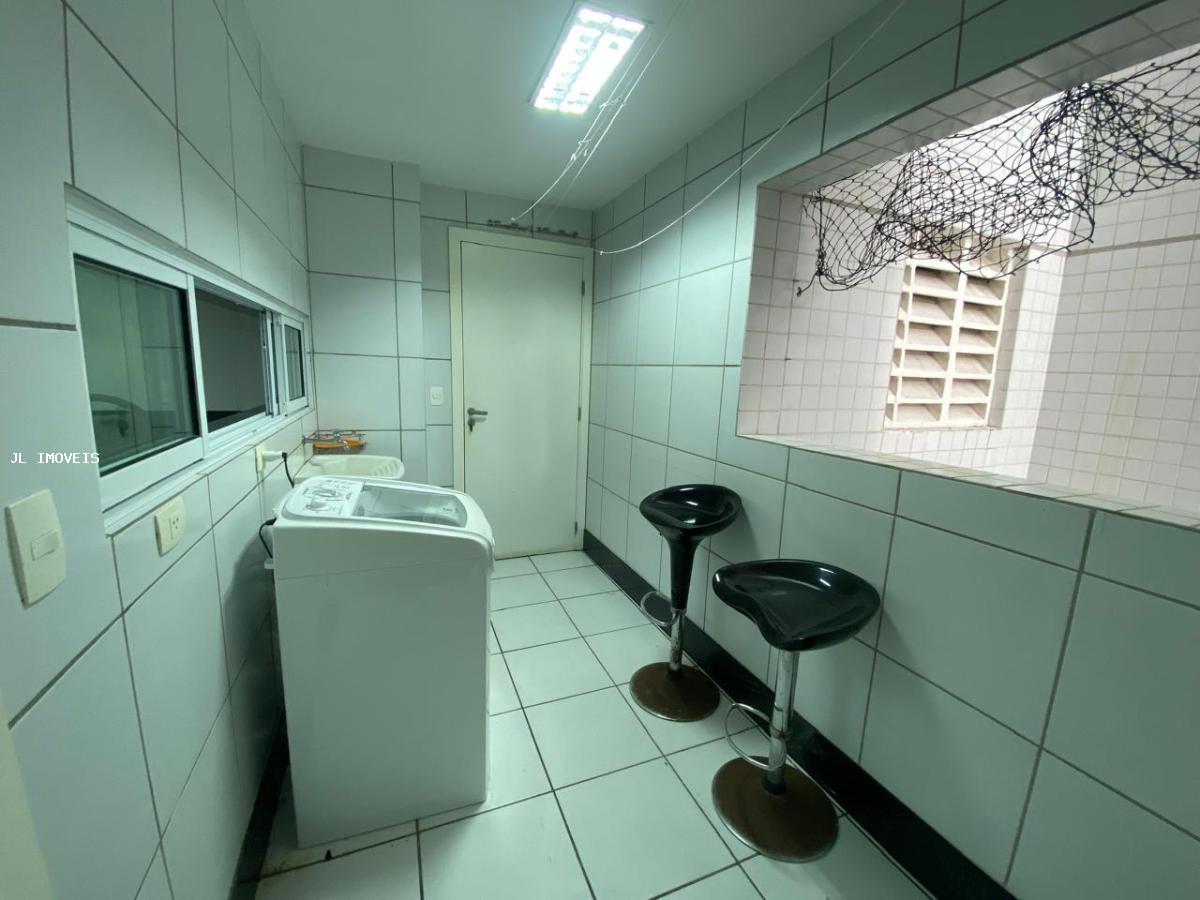 Apartamento para alugar com 3 quartos, 165m² - Foto 39