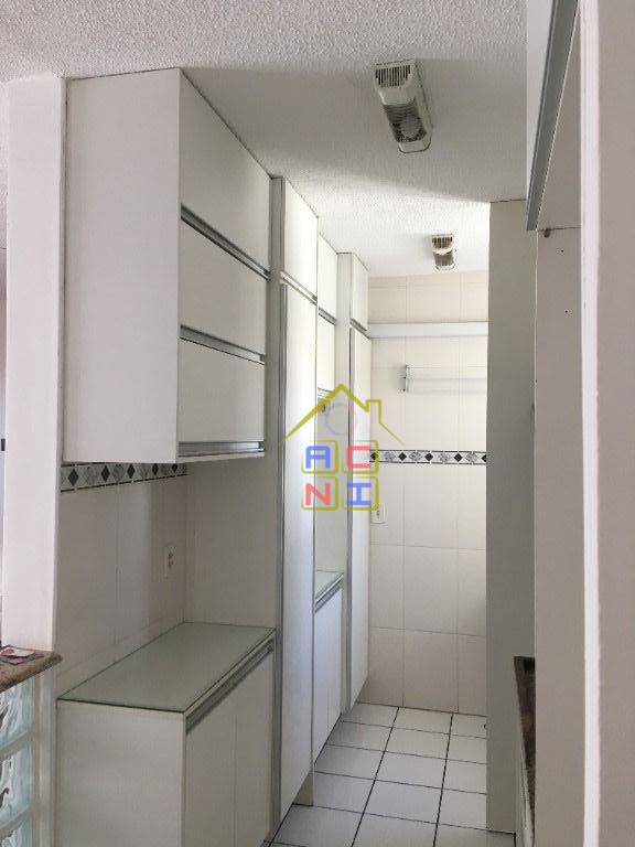 Apartamento à venda com 2 quartos, 54m² - Foto 11