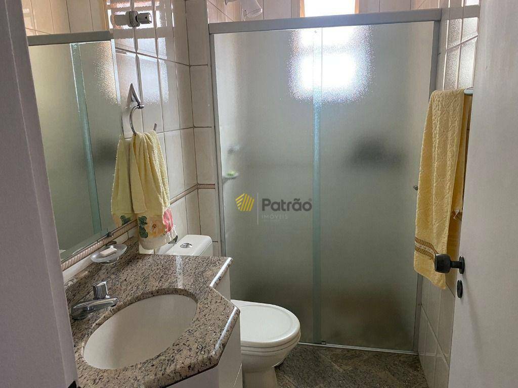 Apartamento à venda com 4 quartos, 135m² - Foto 14