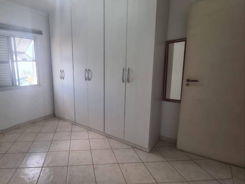 Apartamento à venda com 3 quartos, 74m² - Foto 5