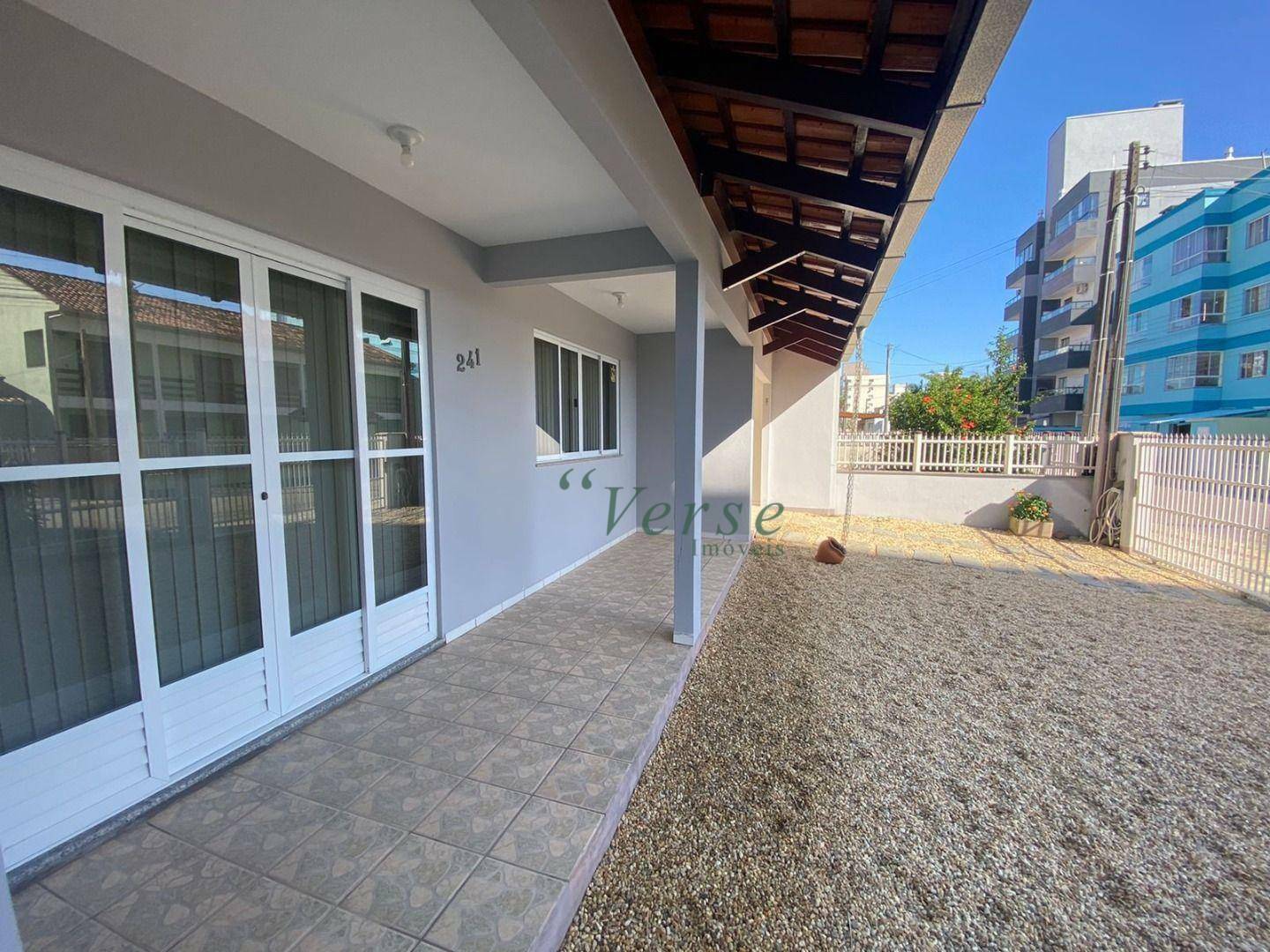 Casa à venda com 4 quartos, 302m² - Foto 23