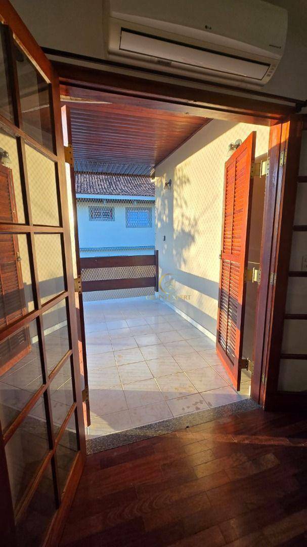 Sobrado para alugar com 4 quartos, 180m² - Foto 10