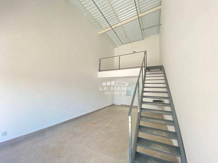 Loja-Salão, 61 m² - Foto 1