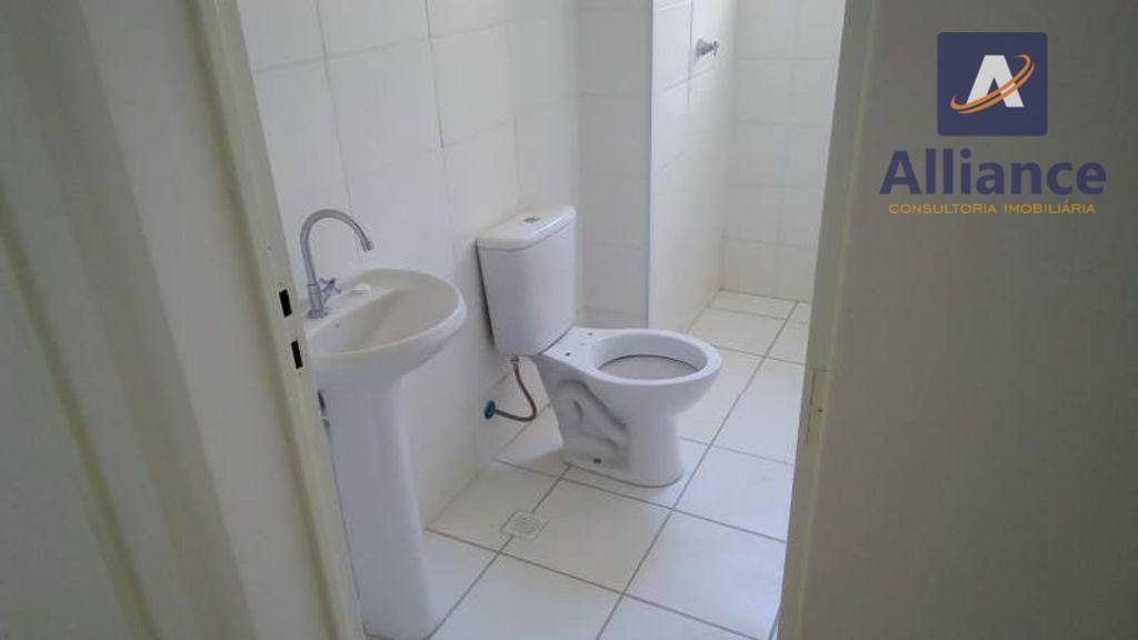 Apartamento à venda com 2 quartos, 62m² - Foto 11