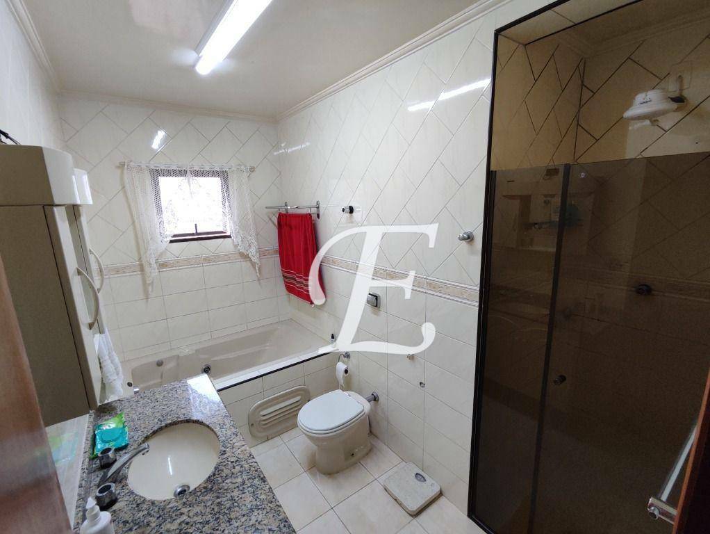 Sobrado à venda com 3 quartos, 205m² - Foto 18