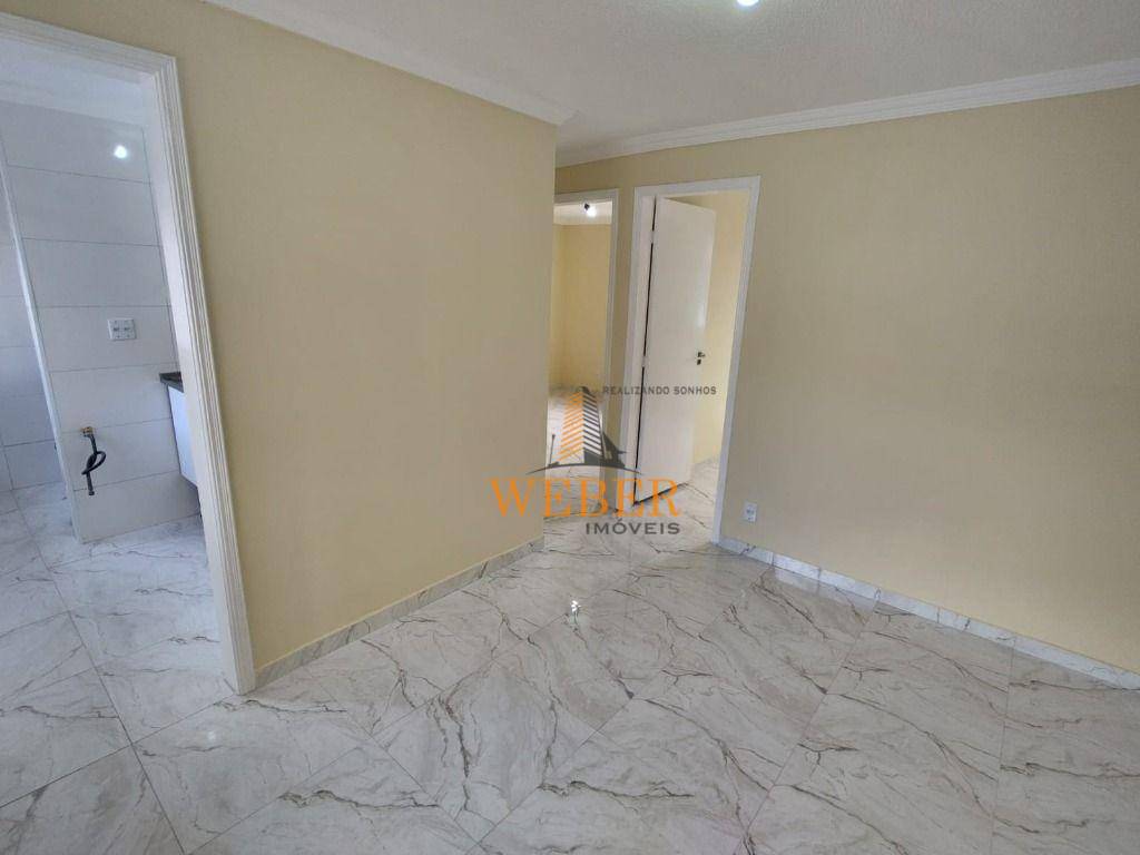 Apartamento à venda com 2 quartos, 46m² - Foto 1