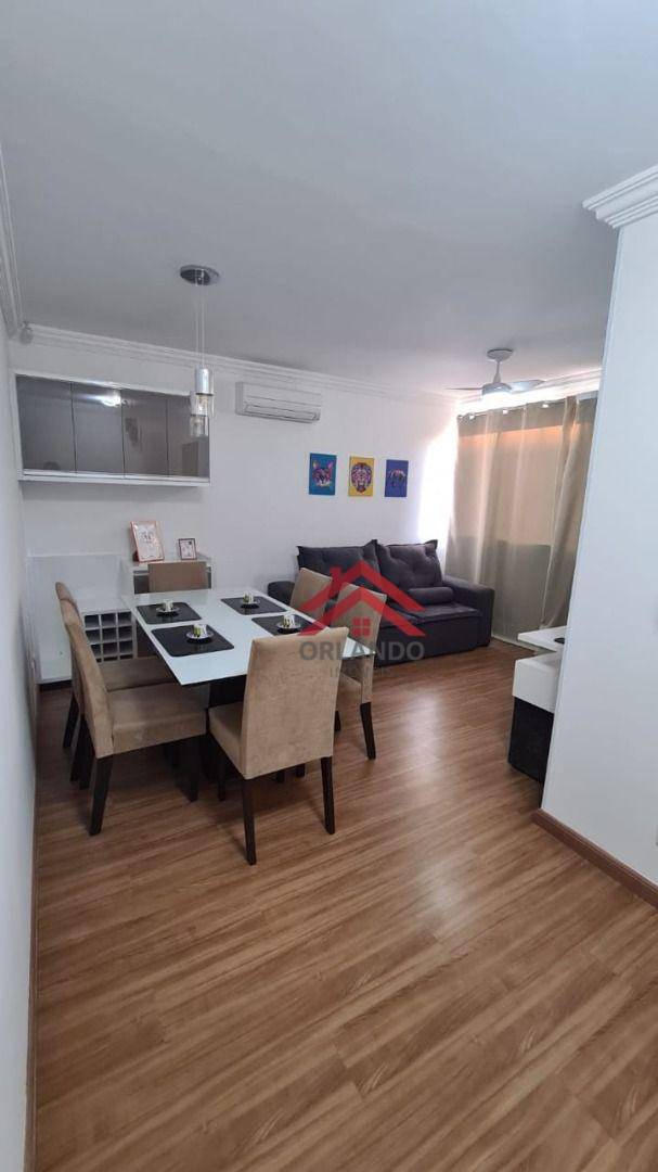 Apartamento à venda com 2 quartos, 70m² - Foto 2