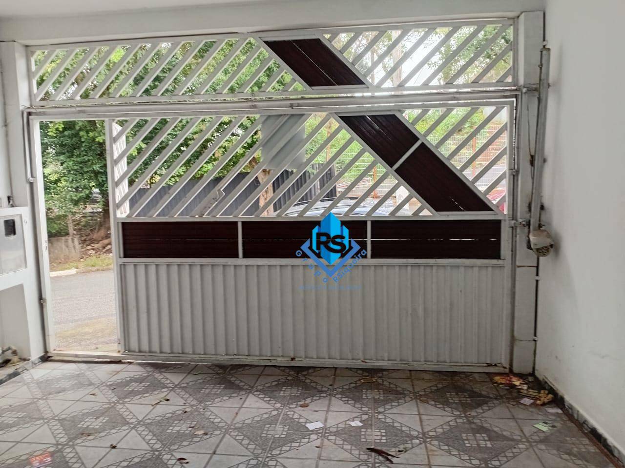 Sobrado, 4 quartos, 200 m² - Foto 2