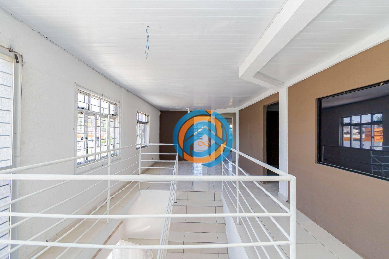 Sobrado à venda com 3 quartos, 600m² - Foto 43