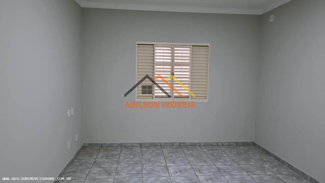 Casa à venda com 3 quartos, 300m² - Foto 7