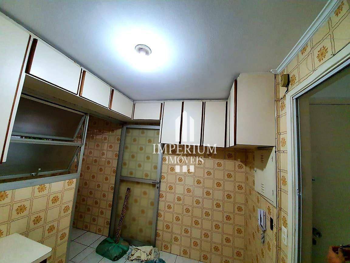 Apartamento à venda com 2 quartos, 68m² - Foto 4