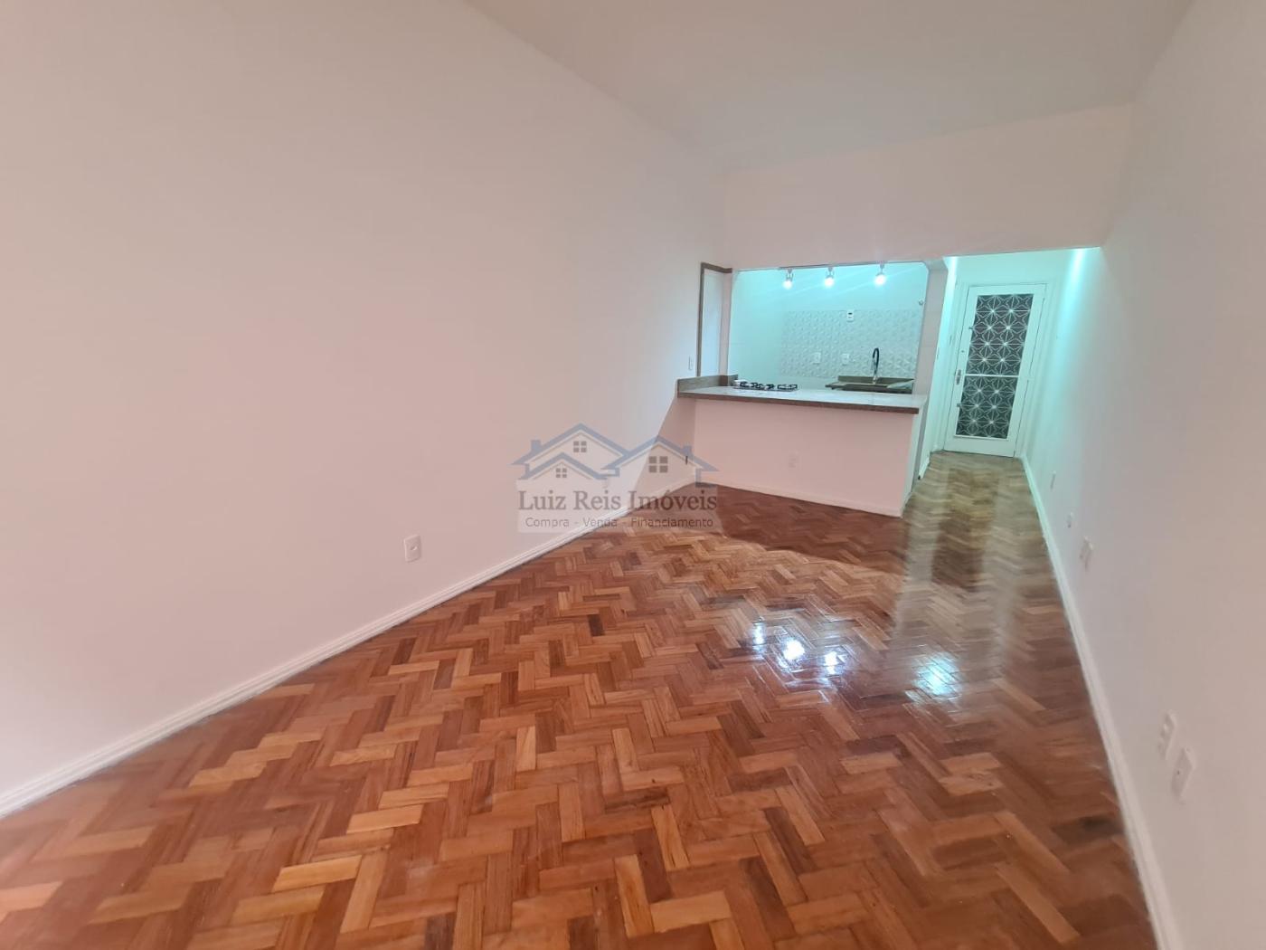 Apartamento à venda com 1 quarto, 35m² - Foto 1