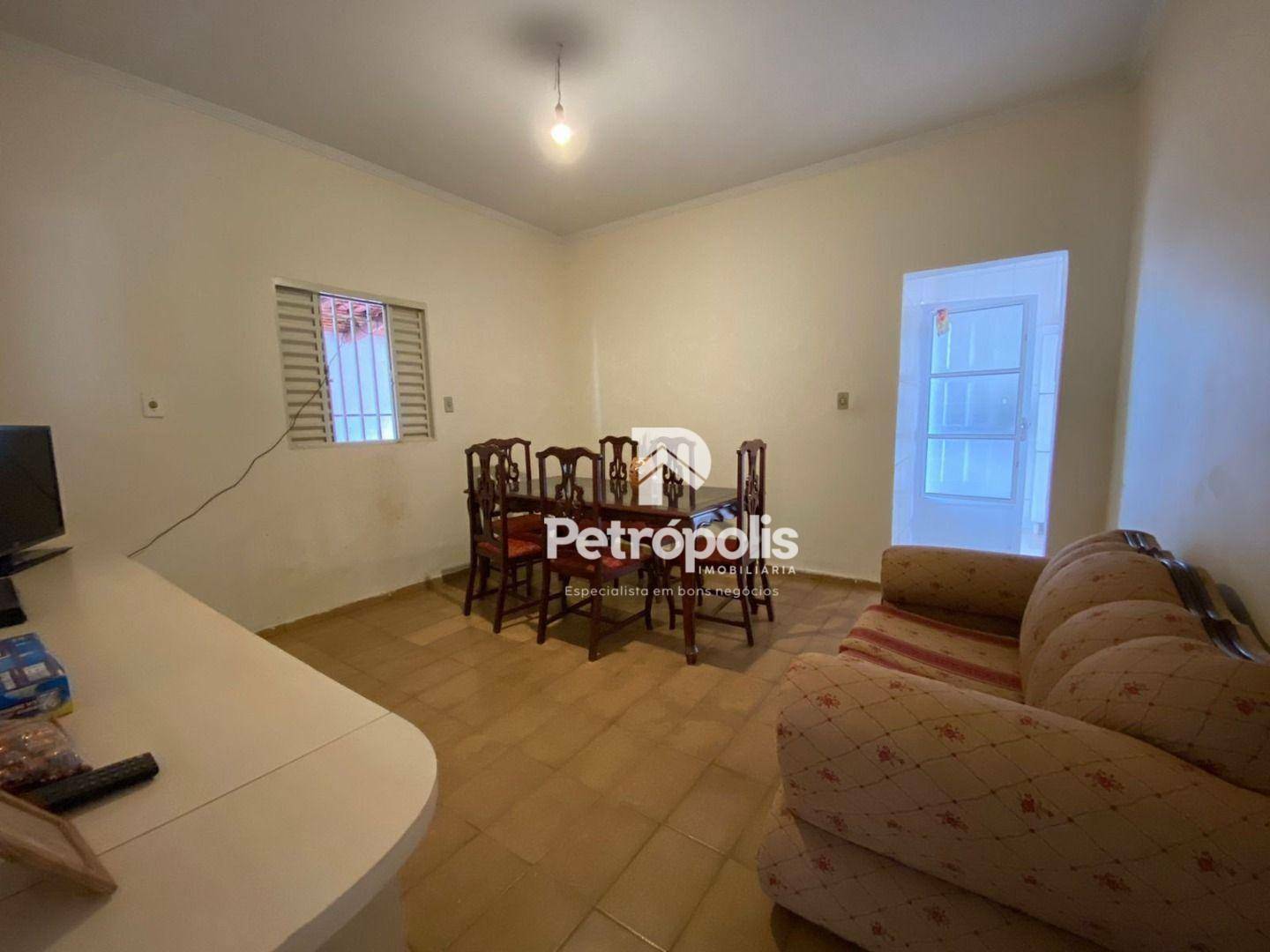 Casa à venda com 3 quartos, 179m² - Foto 3