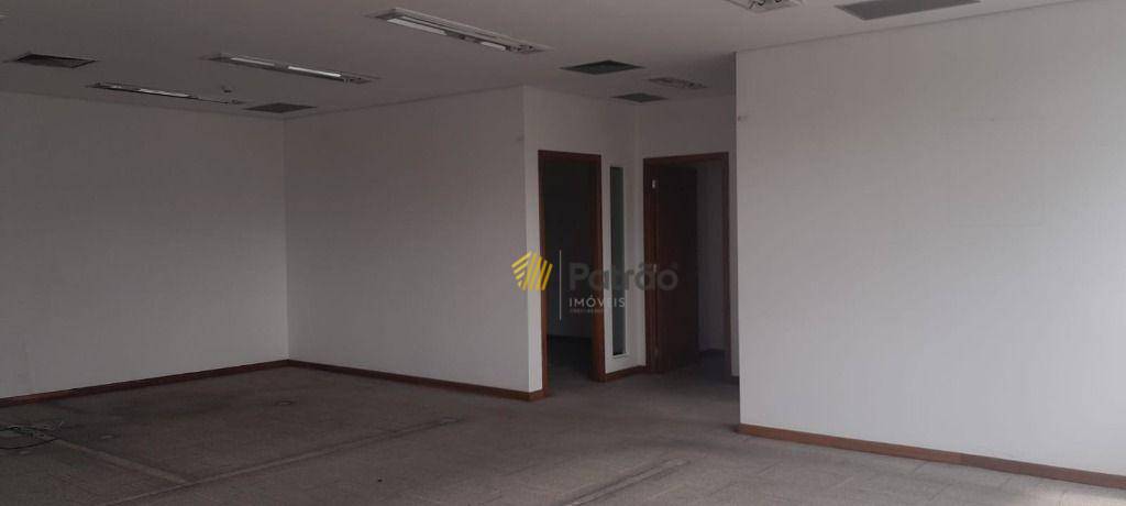 Prédio Inteiro para alugar, 1100m² - Foto 26