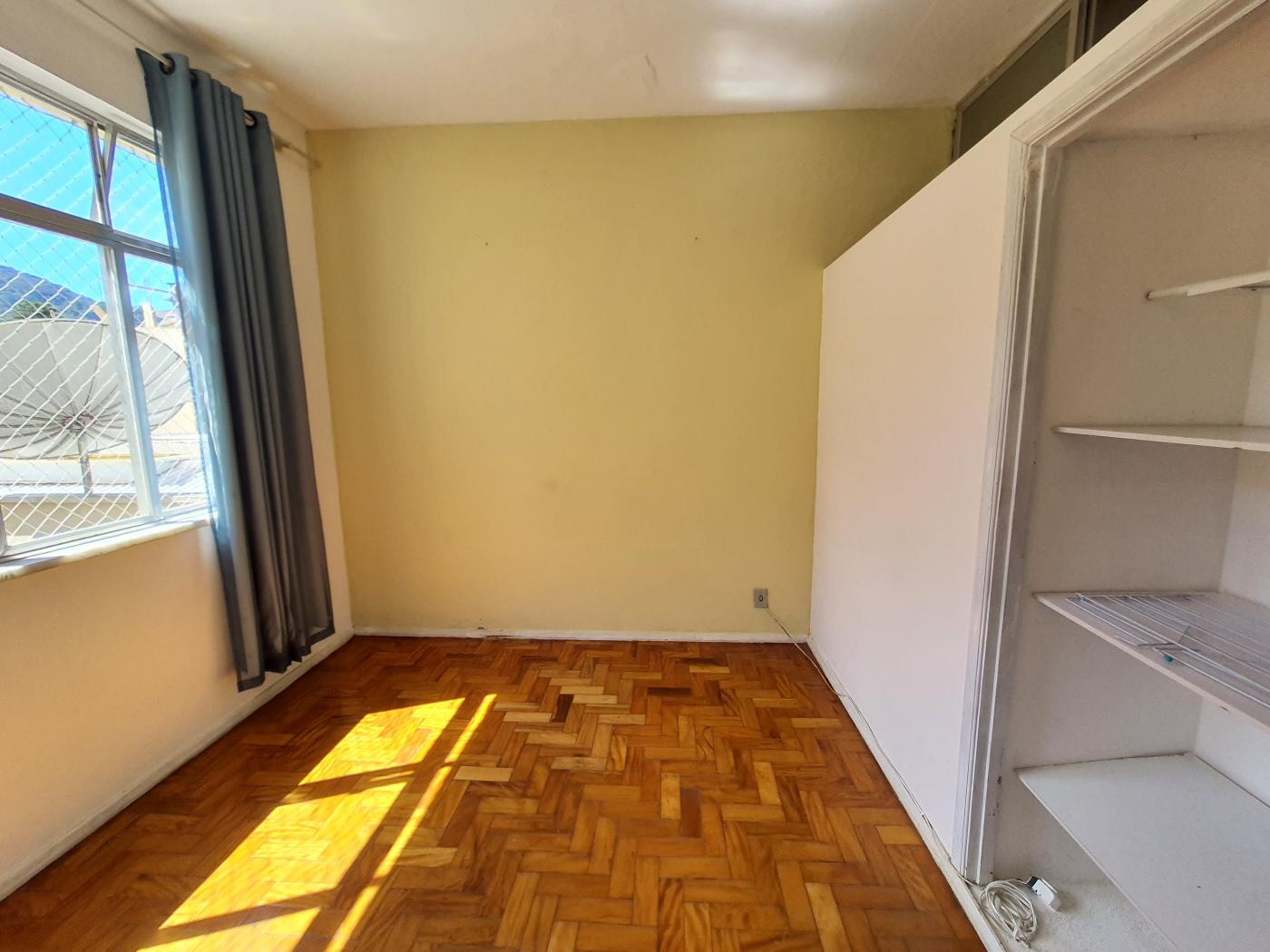 Apartamento para alugar com 2 quartos, 54m² - Foto 3