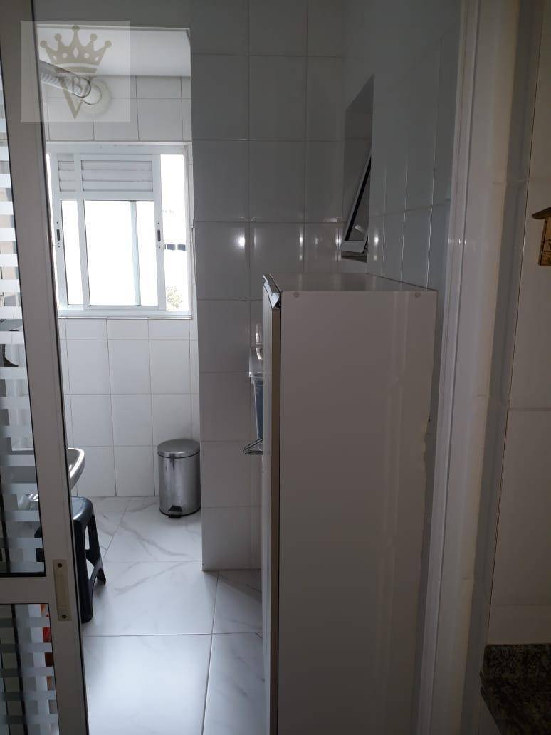 Apartamento à venda com 3 quartos, 84m² - Foto 14