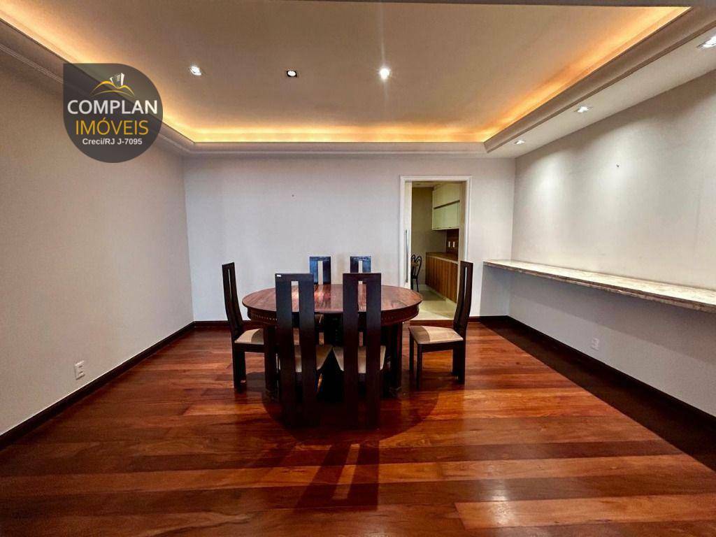 Apartamento à venda com 4 quartos, 232m² - Foto 6