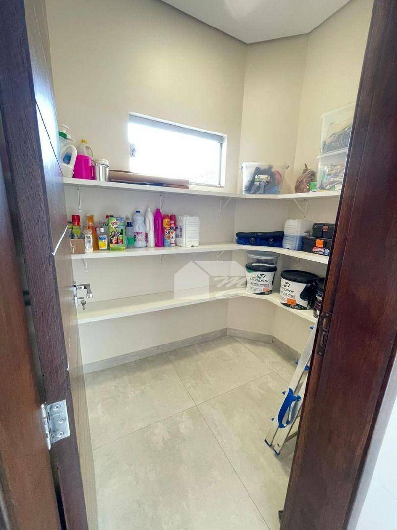 Casa à venda com 4 quartos, 250m² - Foto 21