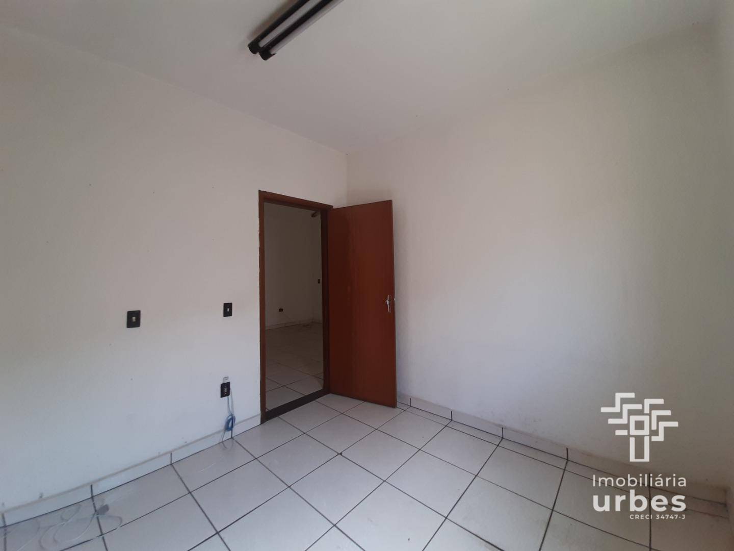 Casa para alugar com 3 quartos, 100m² - Foto 15