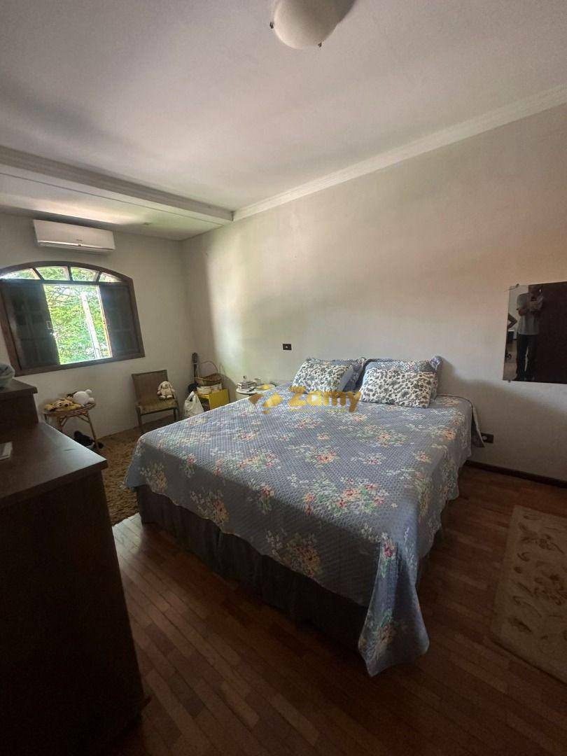 Sobrado à venda com 3 quartos, 186m² - Foto 2