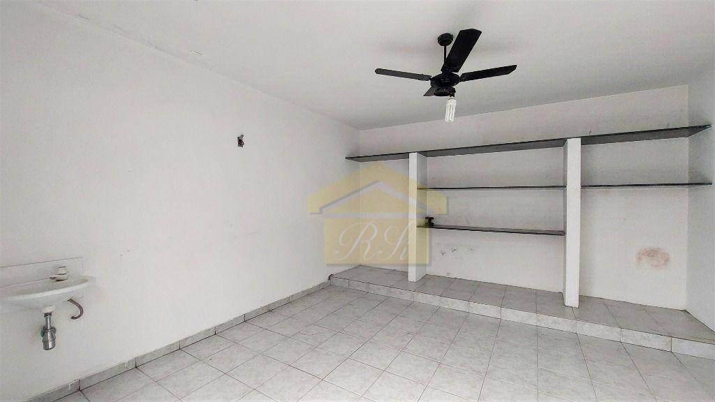 Sobrado à venda e aluguel com 3 quartos, 180m² - Foto 23