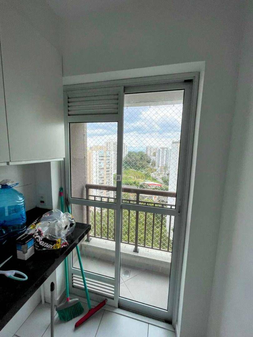 Apartamento à venda com 2 quartos, 56m² - Foto 11