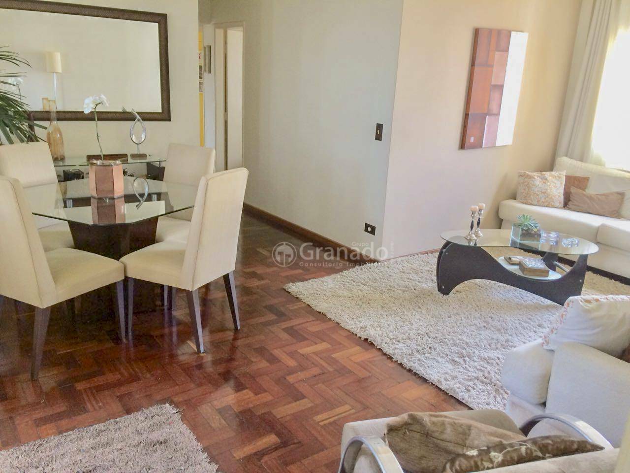 Apartamento à venda com 3 quartos, 103m² - Foto 1