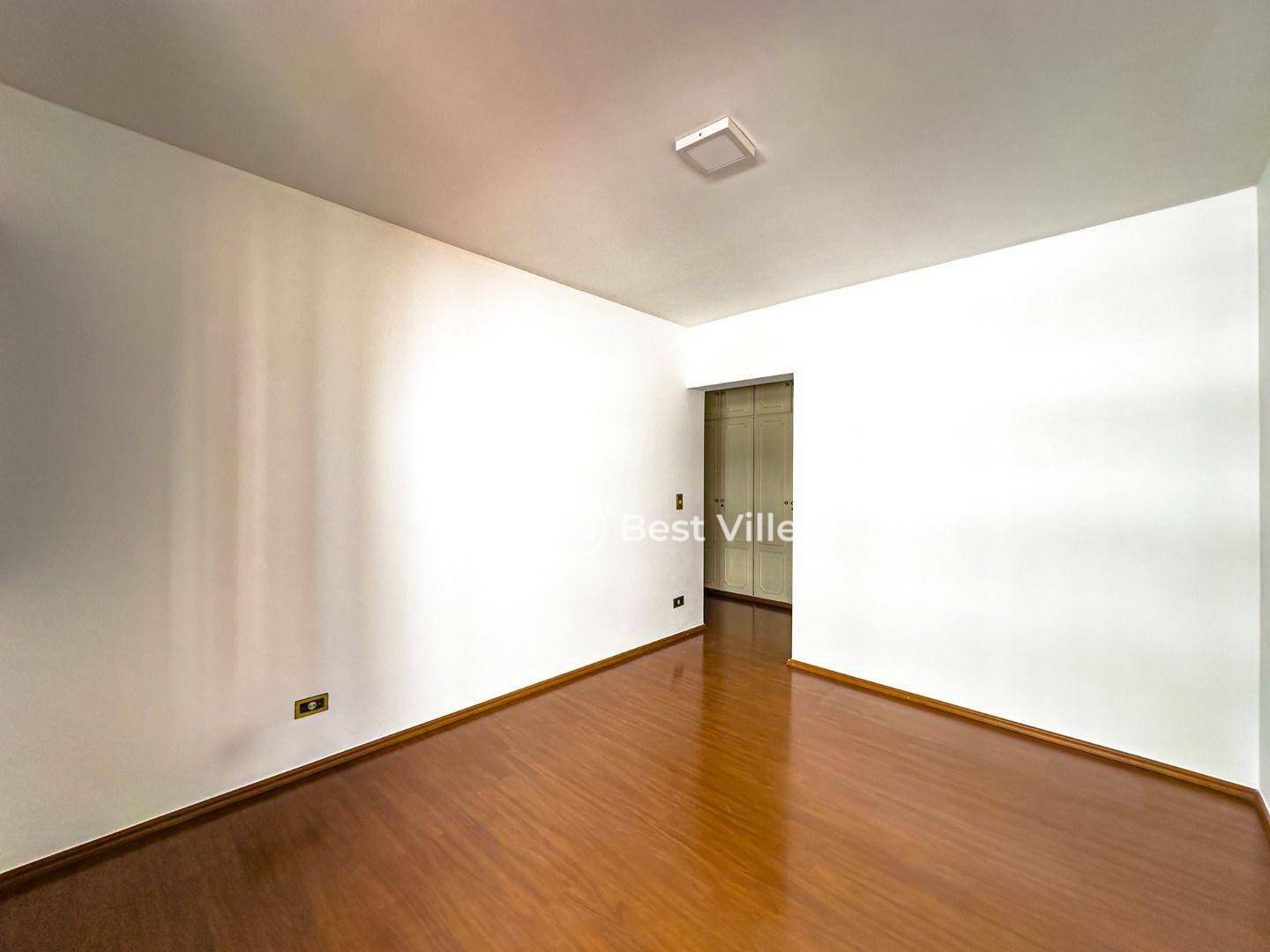 Apartamento à venda com 3 quartos, 168m² - Foto 9